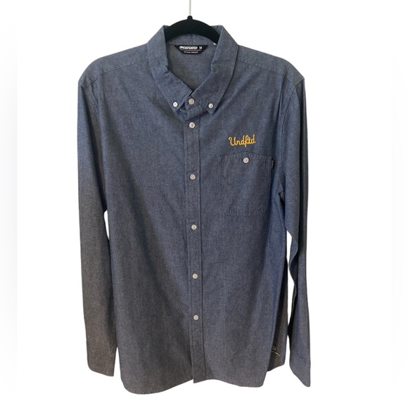 Men Undefeated Denim Button up long sleeve Size Medium - Picture 1 of 4